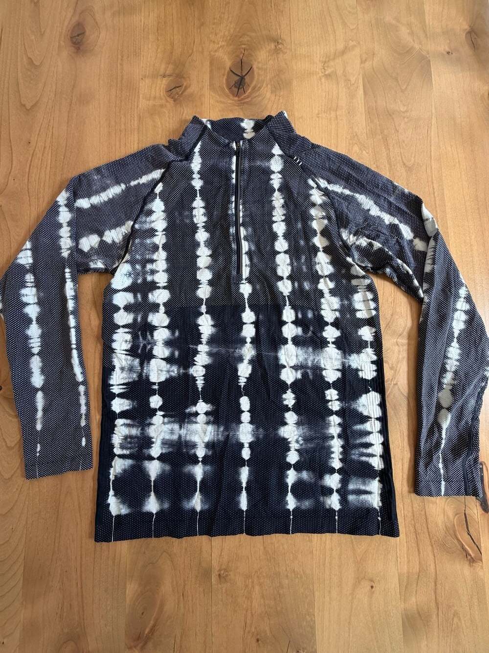 Lululemon Metal Vent Tech Half-Zip Shibori Dye Small